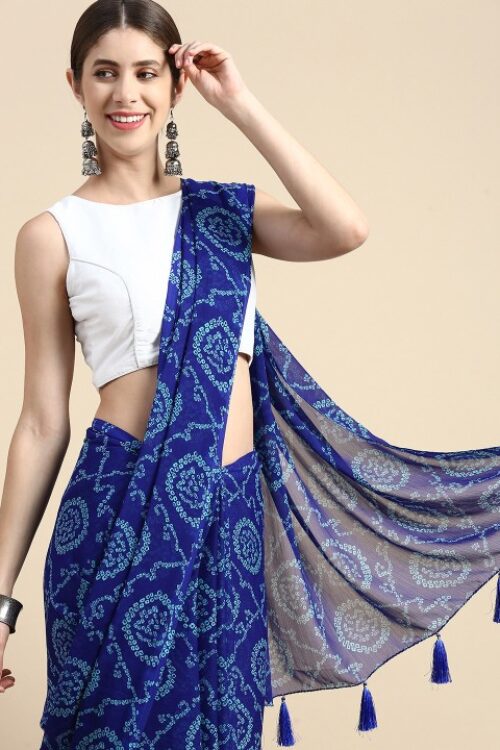 Cropped Short Sleeve T-shirt With Embroidered Detail